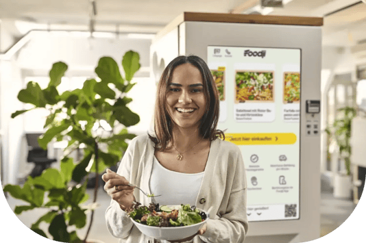 Foodji_Person_Food_Plate