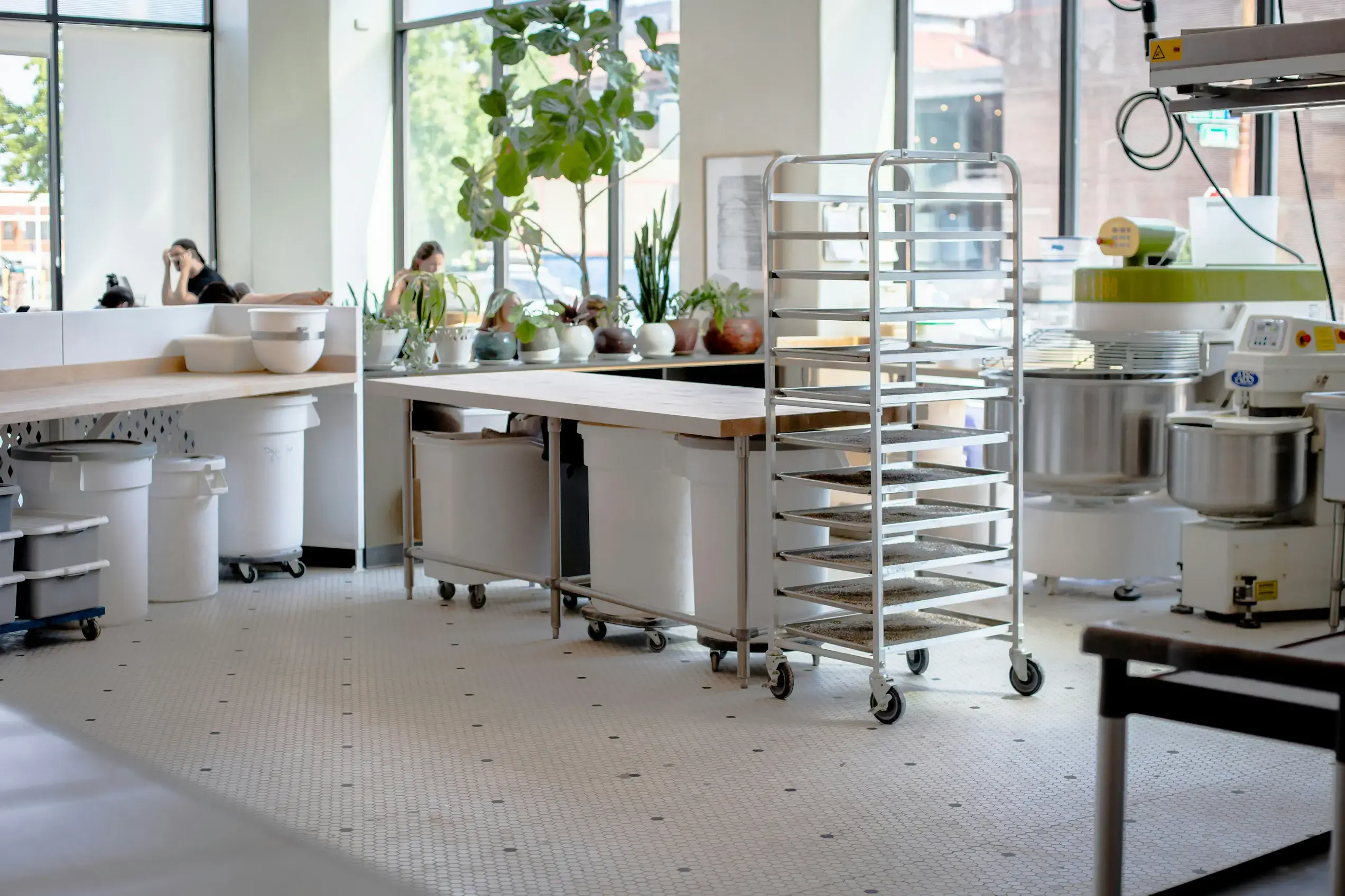 Ghost Kitchens und virtuelle Kantinen im DACH-Raum